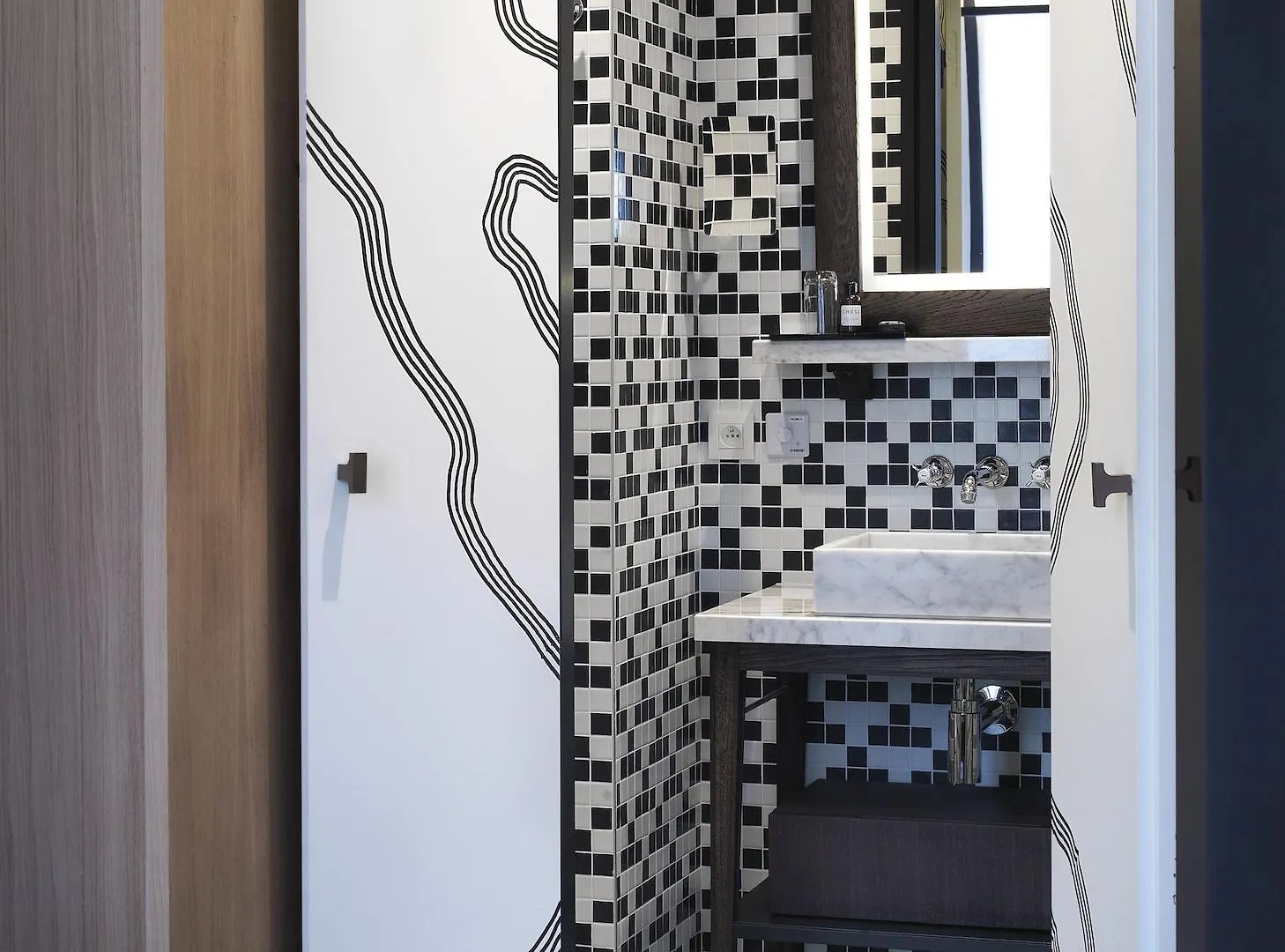 The Chess Hotel Parigi