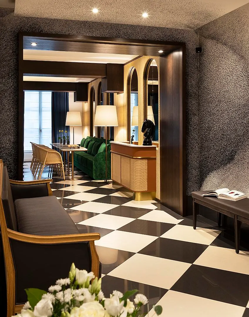 The Chess Hotell Paris