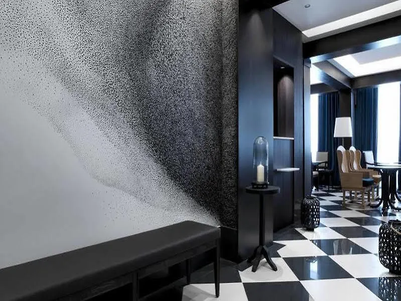 The Chess Hotel Parijs